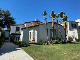 1841 Kelton Ave, Unit 1841-B in Los Angeles, CA - Building Photo