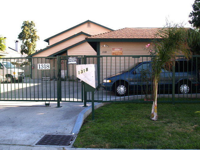 1318 S Peckham St in Fullerton, CA - Building Photo - Building Photo