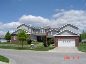 7316 S 29th St in Lincoln, NE - Building Photo