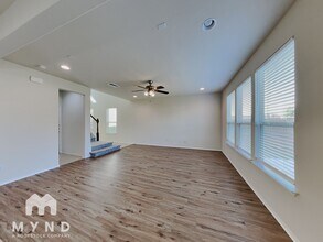 16006 Serene Fleming Trace in Austin, TX - Foto de edificio - Building Photo