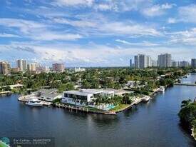 401 Golden Isles Dr in Hallandale Beach, FL - Building Photo