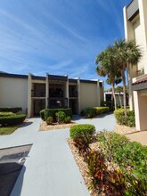 4379 Jib Boom Ct in Ft. Myers, FL - Foto de edificio - Building Photo