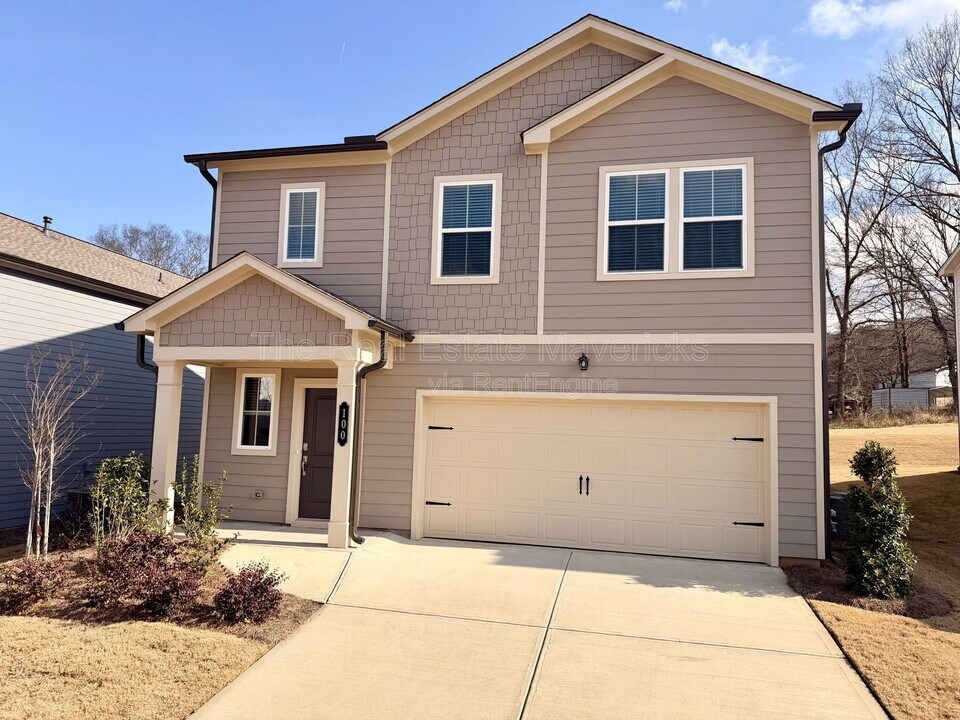 100 Saddlebred Wy in Rossville, GA - Building Photo