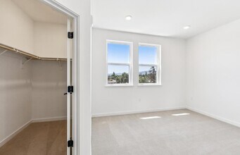 818 Redberry Wy in San Jose, CA - Building Photo - Building Photo