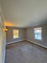 19 Ramsdell St in Groton, CT - Building Photo - Building Photo