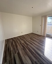 12123 W Bell Rd in Surprise, AZ - Building Photo - Building Photo