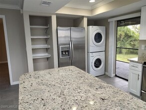 13411 Heald Ln in Ft. Myers, FL - Building Photo - Building Photo