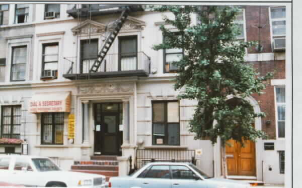 126 E 83rd St in New York, NY - Building Photo