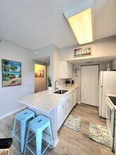 15625 Ocean Walk Cir, Unit 106 in Ft. Myers, FL - Building Photo - Building Photo