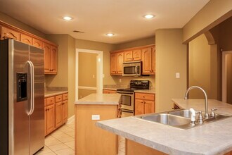 5245 Charlotte Oak Cove in Arlington, TN - Building Photo - Building Photo