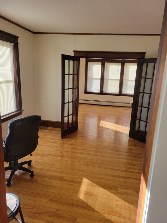 34 Norman St in Clinton, MA - Building Photo