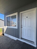 907 E White Birch Ave in Ellensburg, WA - Building Photo