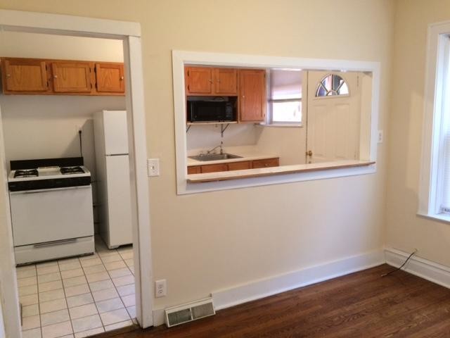 2250 N Spaulding Ave-Unit -2250-2 in Chicago, IL - Building Photo