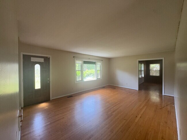 203 King Richard Ct in Jacksonville, NC - Building Photo - Building Photo