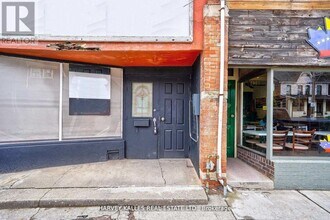 1046 Bathurst St in Toronto, ON - Building Photo - Building Photo