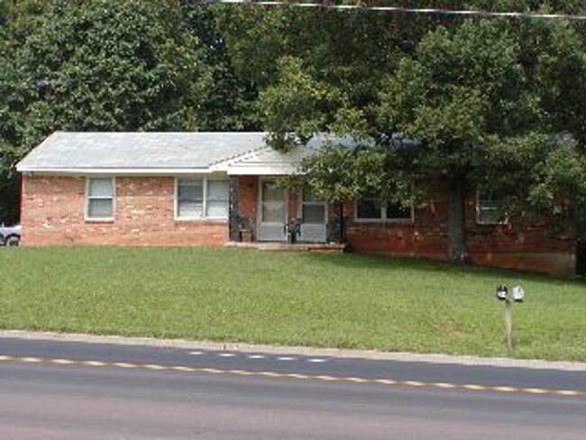 688 Leesville Rd in Lynchburg, VA - Building Photo - Building Photo