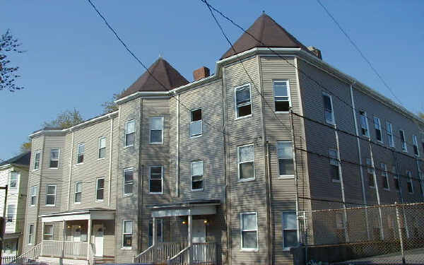 39-43 Mozart St in Jamaica Plain, MA - Building Photo - Building Photo