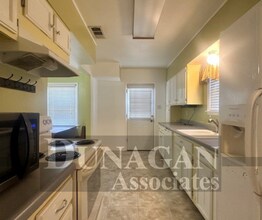 1024 N Main St in Carlsbad, NM - Building Photo - Building Photo