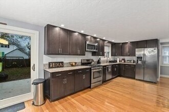 66 Curlew Rd in Quincy, MA - Building Photo - Building Photo