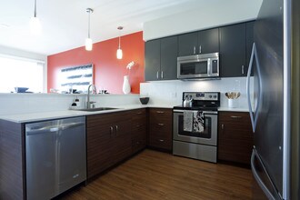 Bell River Trail in Redmond, WA - Foto de edificio - Interior Photo