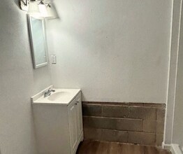 3702 Avenue R in Lubbock, TX - Building Photo - Building Photo