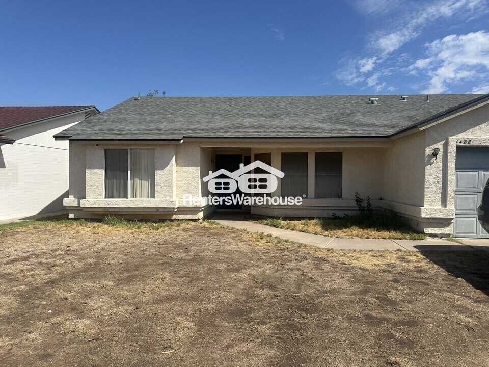 1422 E Carson Rd in Phoenix, AZ - Building Photo