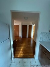 7 Captain Parker Arms, Unit 15 in Lexington, MA - Building Photo - Building Photo