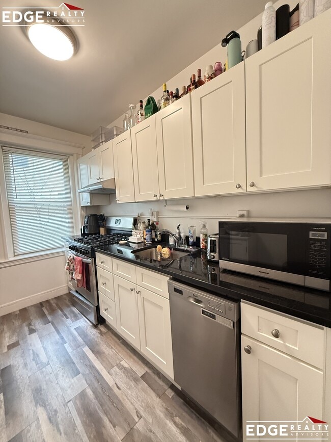 property at 130 Brainerd Rd