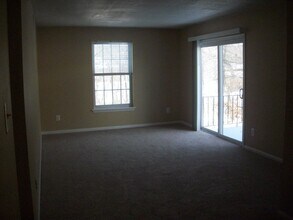 130 Berwick Plz, Unit Chatham Village in Lansdale, PA - Building Photo - Building Photo