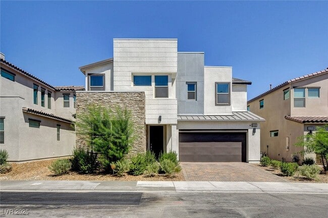 property at 532 Founders Creek Ave