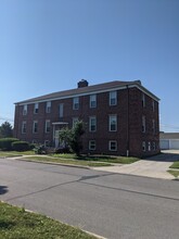 2392 Wooster Rd in Rocky River, OH - Foto de edificio - Building Photo