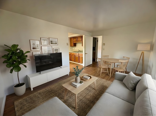 property at 114 S Market St