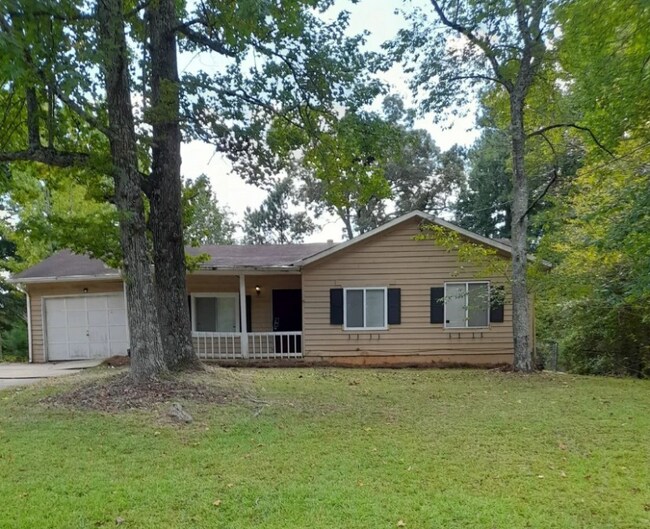 property at 76 Cardinal Ln