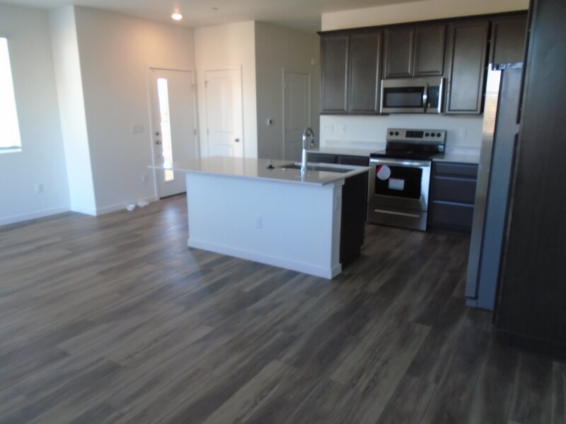 5395 Euclid Dr in Timnath, CO - Building Photo