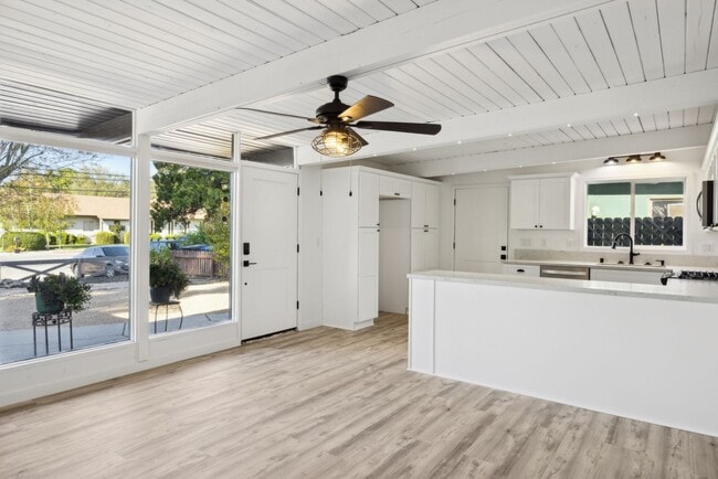 528-530 Creston Rd in Paso Robles, CA - Building Photo - Building Photo