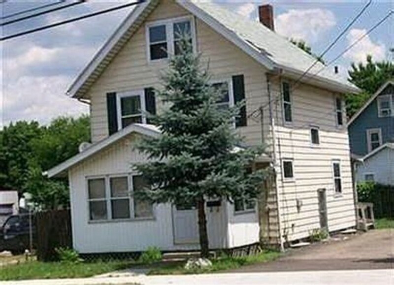349 N Arlington St in Akron, OH - Building Photo