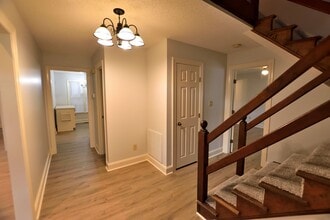 1048 Ridgemeadow Ln in Rocky Mount, NC - Building Photo - Building Photo