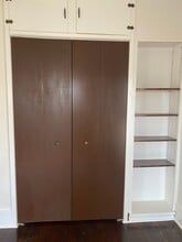 41 S Howell St, Unit #1 in Hillsdale, MI - Foto de edificio - Building Photo