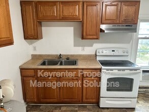 16 W Peabody St in Staunton, VA - Building Photo - Building Photo