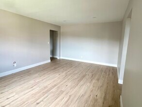 7300 JFK Blvd E in North Bergen, NJ - Building Photo - Building Photo