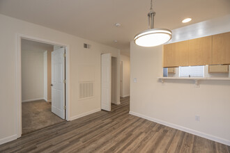 Granite Creek Apartments in Rocklin, CA - Building Photo - Building Photo