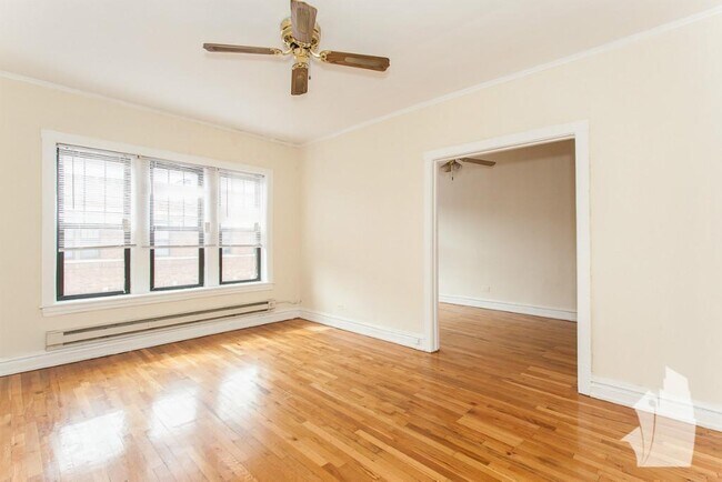 630 W Cornelia Ave, Unit # 0N3 in Chicago, IL - Building Photo - Building Photo