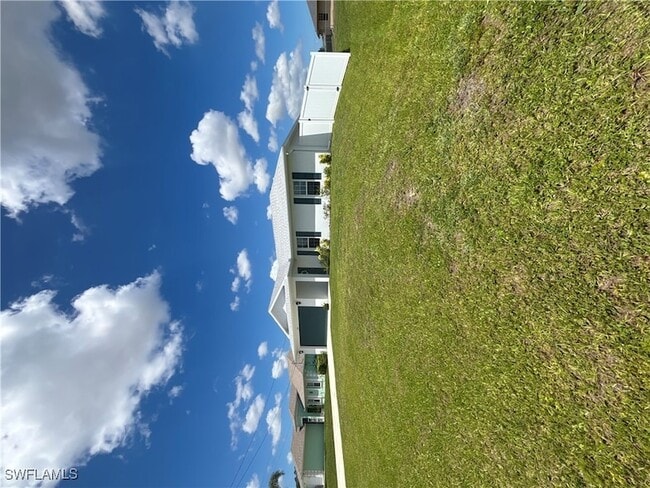 3214 NE 14th Pl in Cape Coral, FL - Building Photo - Building Photo