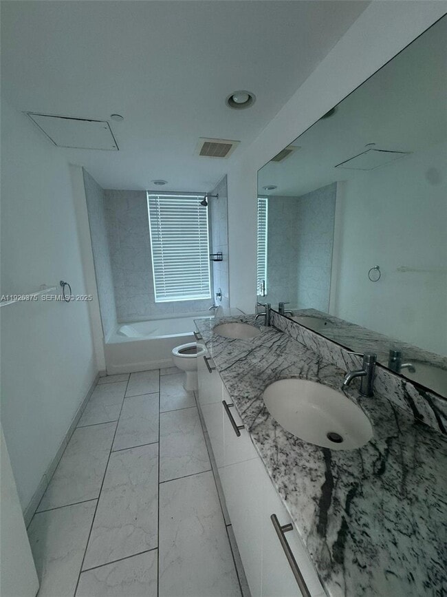 property at 951 Brickell Ave