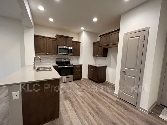 1953 Warrior Ln in Waukee, IA - Building Photo - Building Photo