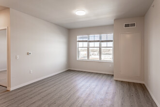 Block 52 in Monticello, MN - Foto de edificio - Interior Photo