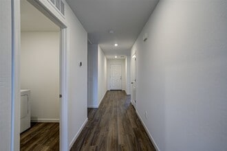 6937 Bowen Blvd in Prescott Valley, AZ - Building Photo - Building Photo