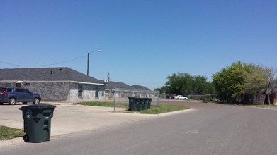 1913-1915 Dolores del Rio Ave in Mission, TX - Building Photo - Building Photo