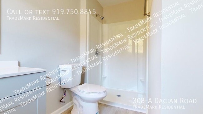 308-A Dacian Rd in Raleigh, NC - Building Photo - Building Photo