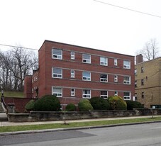310-314 The Kingsway in Toronto, ON - Building Photo